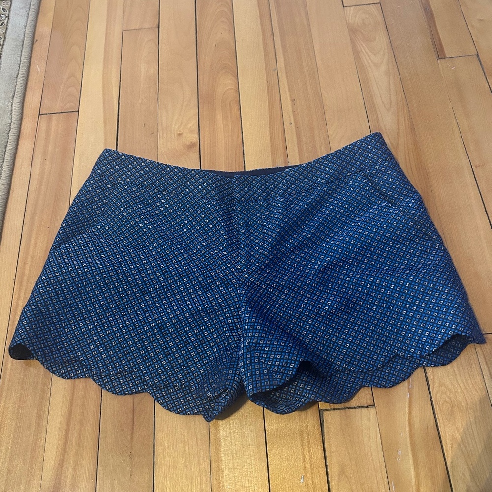 Club Monaco shorts